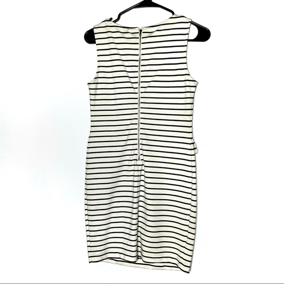 Forever 21 Cream & Black Striped Sleeveless Midi Dress NWT Sz S  14x32” - Picture 2 of 10